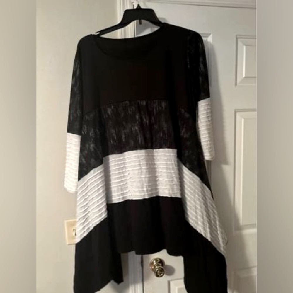 Lily Anna top size XL